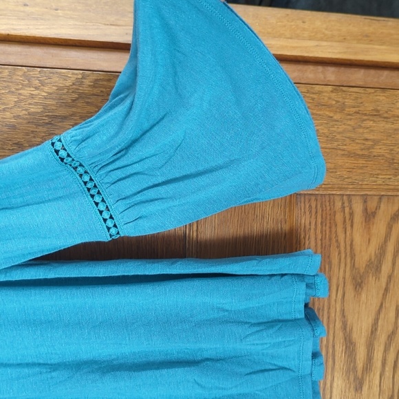 Time and Tru Trumpet Sleeve Tie Tassel Neck Flowy Embroidered Floral Blouse S - Picture 3 of 7